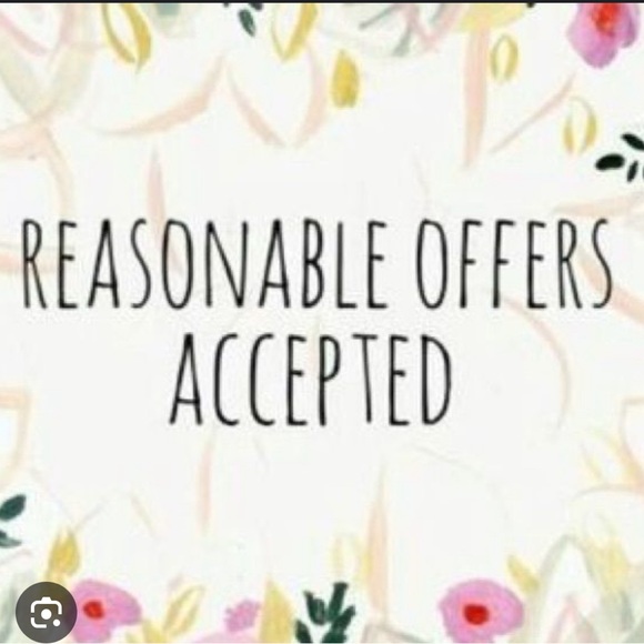 Meet your Posher, Kassandra - Picture 1 of 2